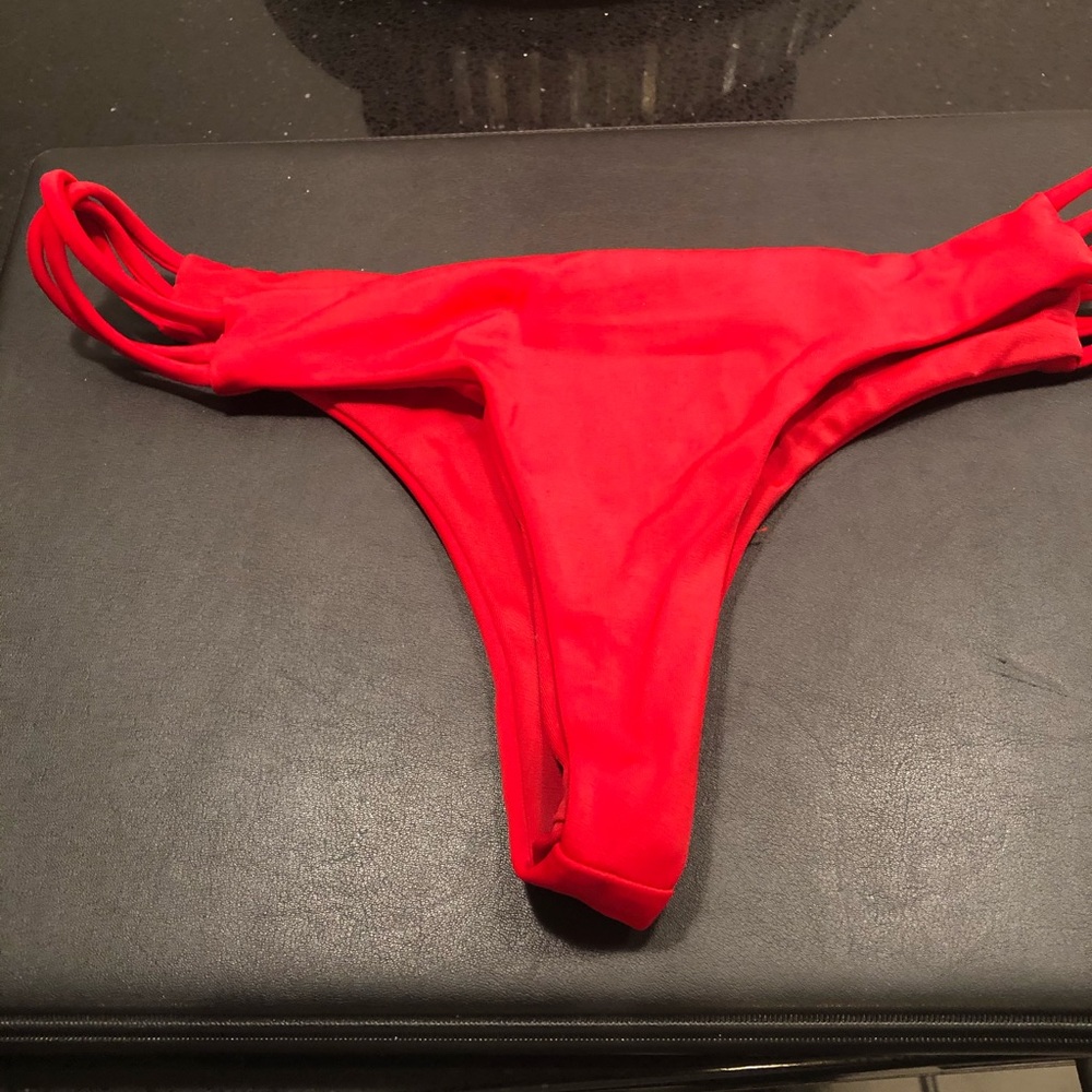 Lumahai swimwear bikini bottom